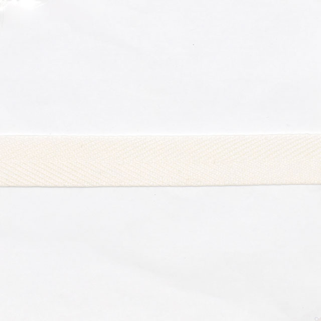 13.オフホワイト