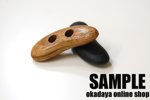 木製ウィンナー型ダッフルボタン(40126) 40mm 01.ベージュ 08Bg99_