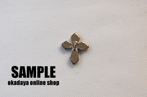 十字架モチーフメタルボタン(DM2047) 15mm AG.アンティークゴールド 08Bg99_