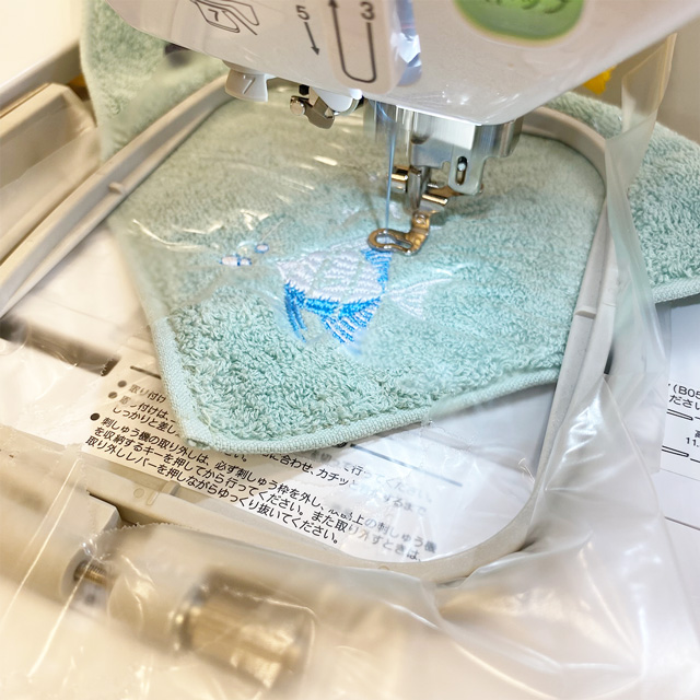 brother -ブラザー- コンピューターミシン ソレイユCRW(888L1410001) 15Yy88j