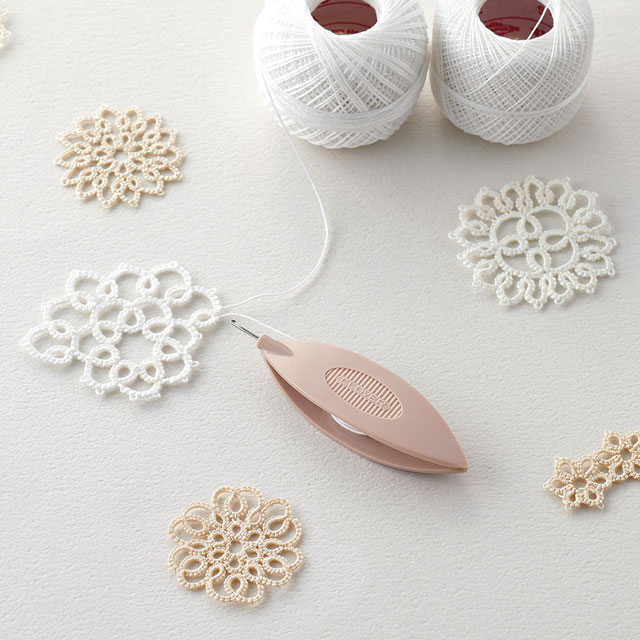 タティング用具 クロバー かぎ針付タティングシャトル(57-710) No.8 06Cq99_