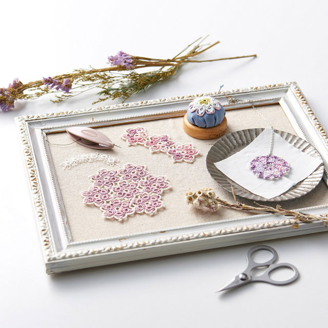 タティング用具 クロバー かぎ針付タティングシャトル(57-710) No.8 06Cq99_