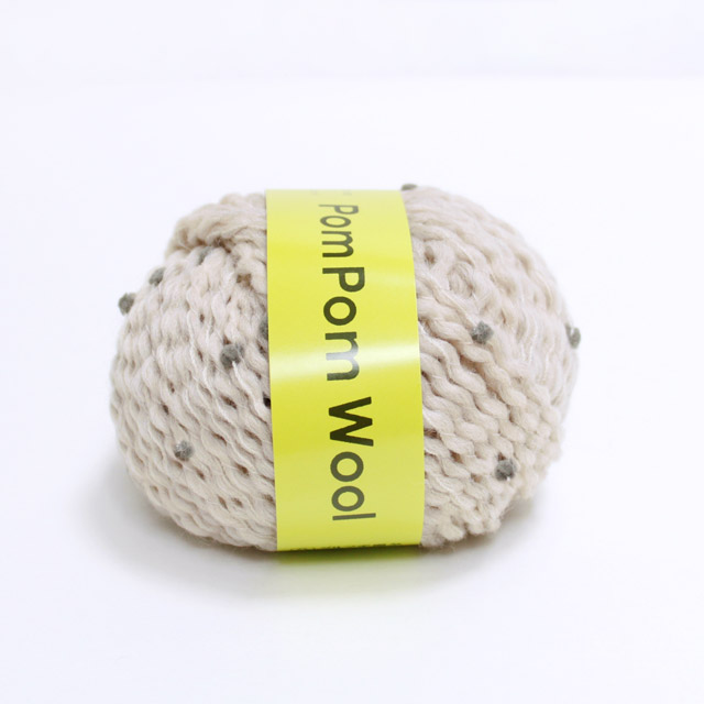 1.アイボリー×グレー