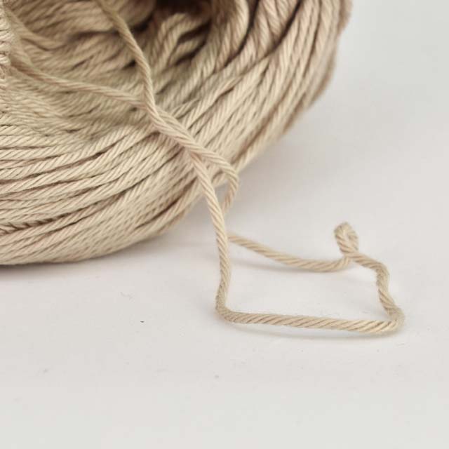 毛糸 ダイヤ マフィン 色番2 06Co99_