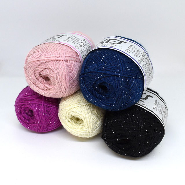 毛糸 Opal-オパール- KFSオリジナル単色 4ply/4本撚り 50g巻 おとめつばき(ラメ) 06Co99j