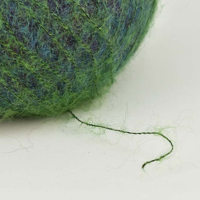 毛糸 パピー キッドモヘヤマルチ 色番811 06Co99_