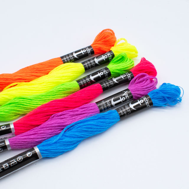 刺しゅう材料 Anchor-アンカー- ネオン刺繍糸 25番(342102) 101.ネオンイエロー 06Bg99_