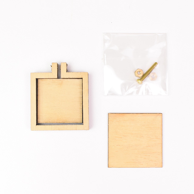 刺しゅう材料 ミニチュア刺繍枠 四角 中(SJ-256) ホワイト 06Bg99_