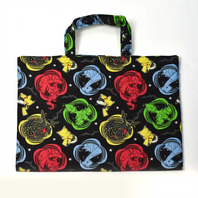 完成品 キルトレッスンバッグ ポケットモンスター（QPKD-2181） クロ 15Yy88_