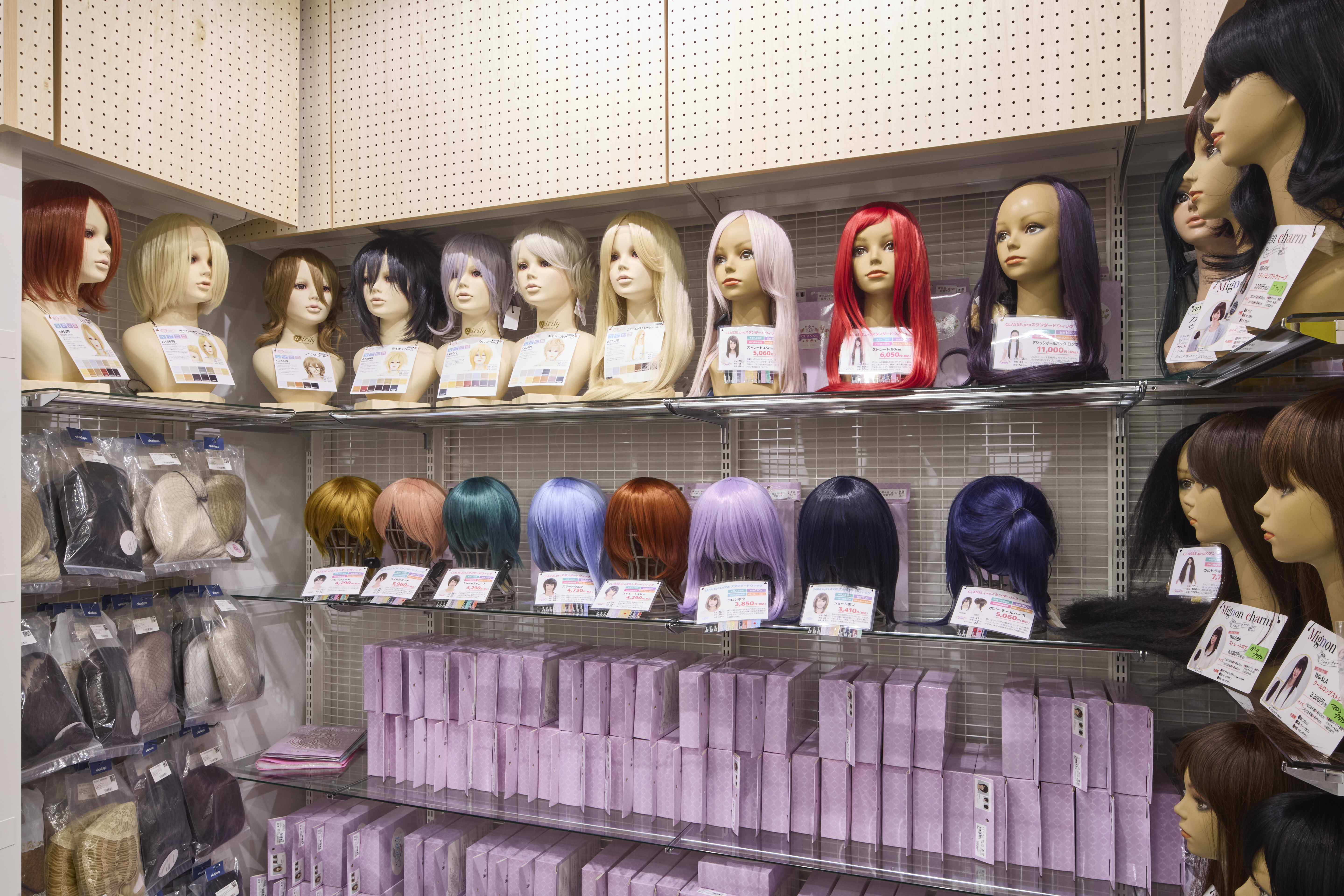 新宿オカダヤ本店7F 